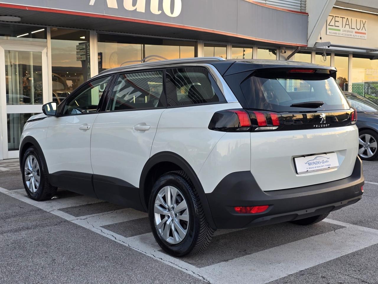 Peugeot 5008 BlueHDi 130 S&S Business NEOPATENTATI