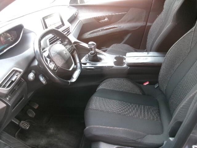 Peugeot 3008 BlueHDi 120 S&S Allure