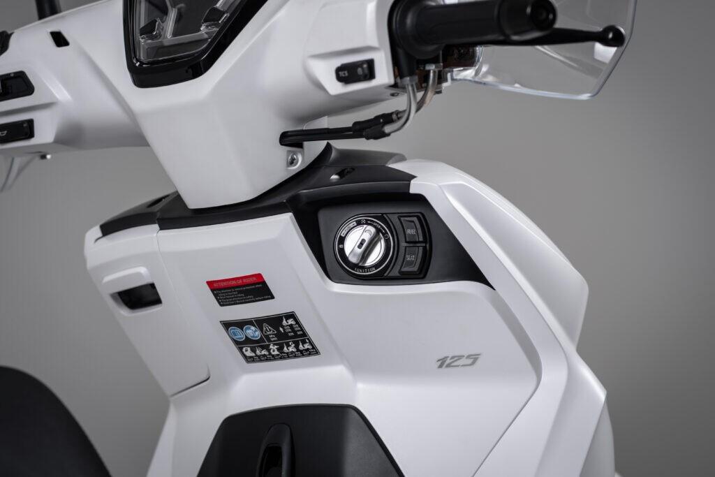Voge Sfida SR16