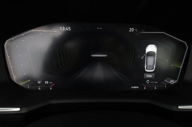 LYNK & CO 01 01 PHEV