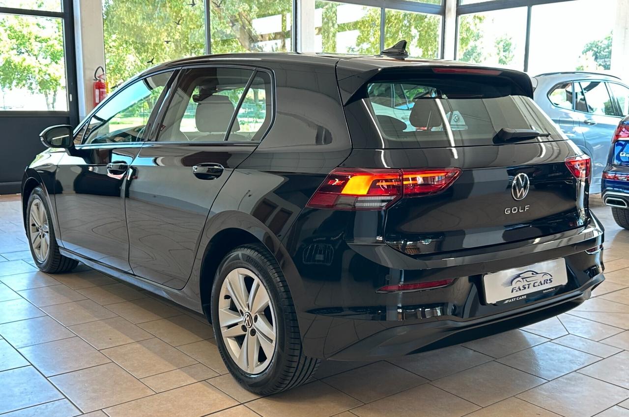 VOLKSWAGEN GOLF LIFE 2.0 TDI 116CV *CARPLAY*LUCI*NEOPATENTATI*