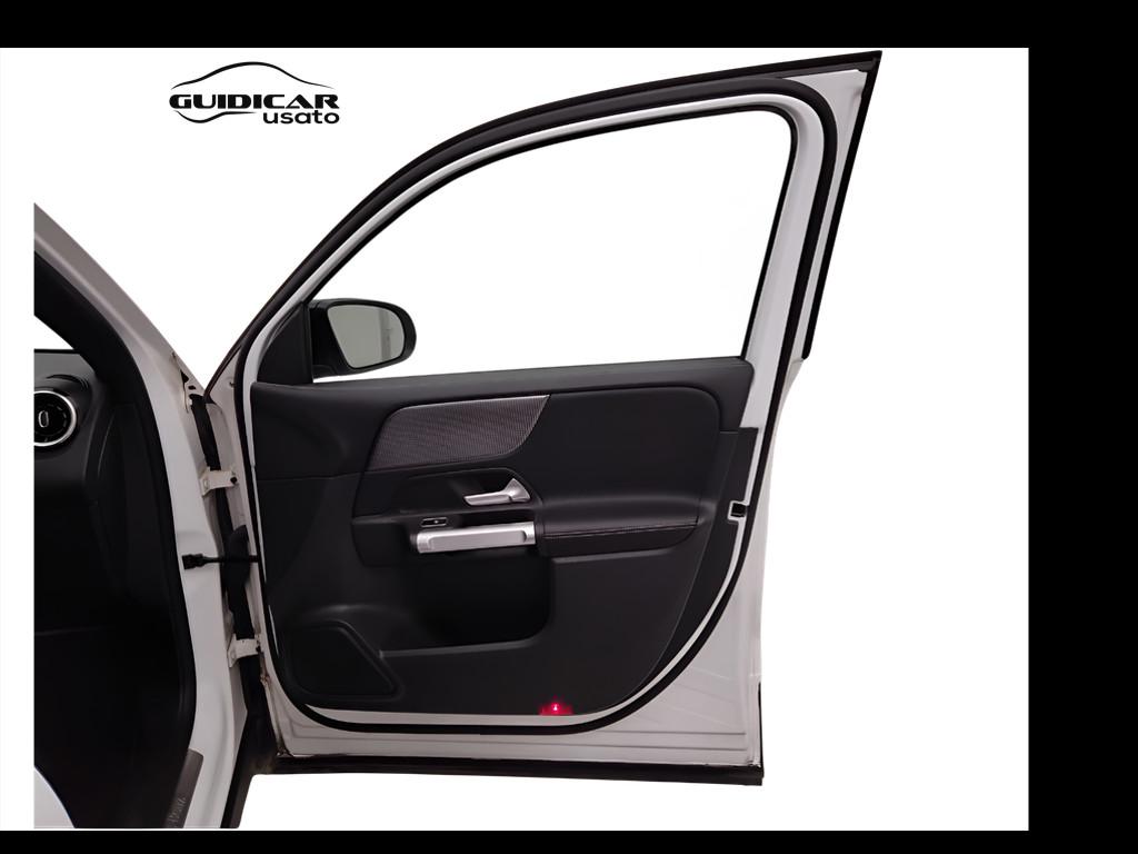 Mercedes-Benz GLB - X247 2019 - GLB 200 d Sport Plus auto