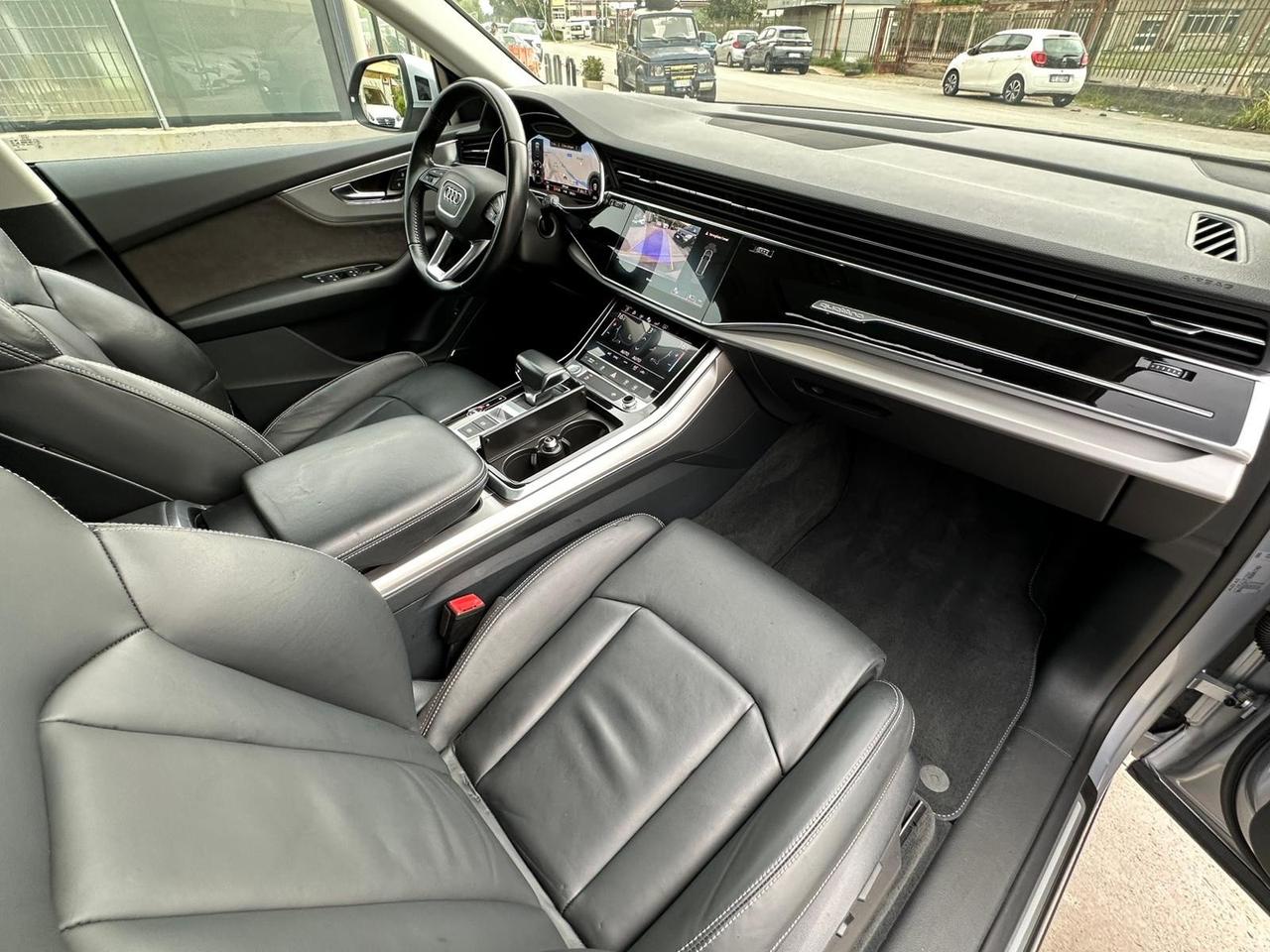 Audi Q8 50 TDI 286 CV quattro tiptronic Sport