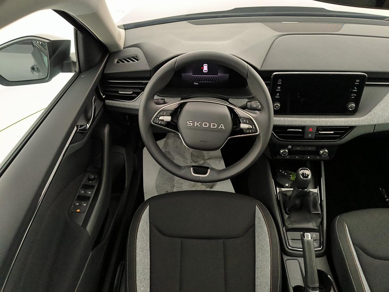 Skoda Kamiq 1.0 tsi black dots 95cv