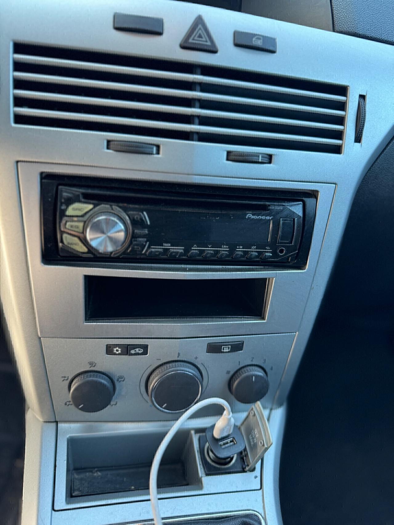 Opel Astra GTC 1.7 CDTI 110CV ecoFLEX 3P. 2009