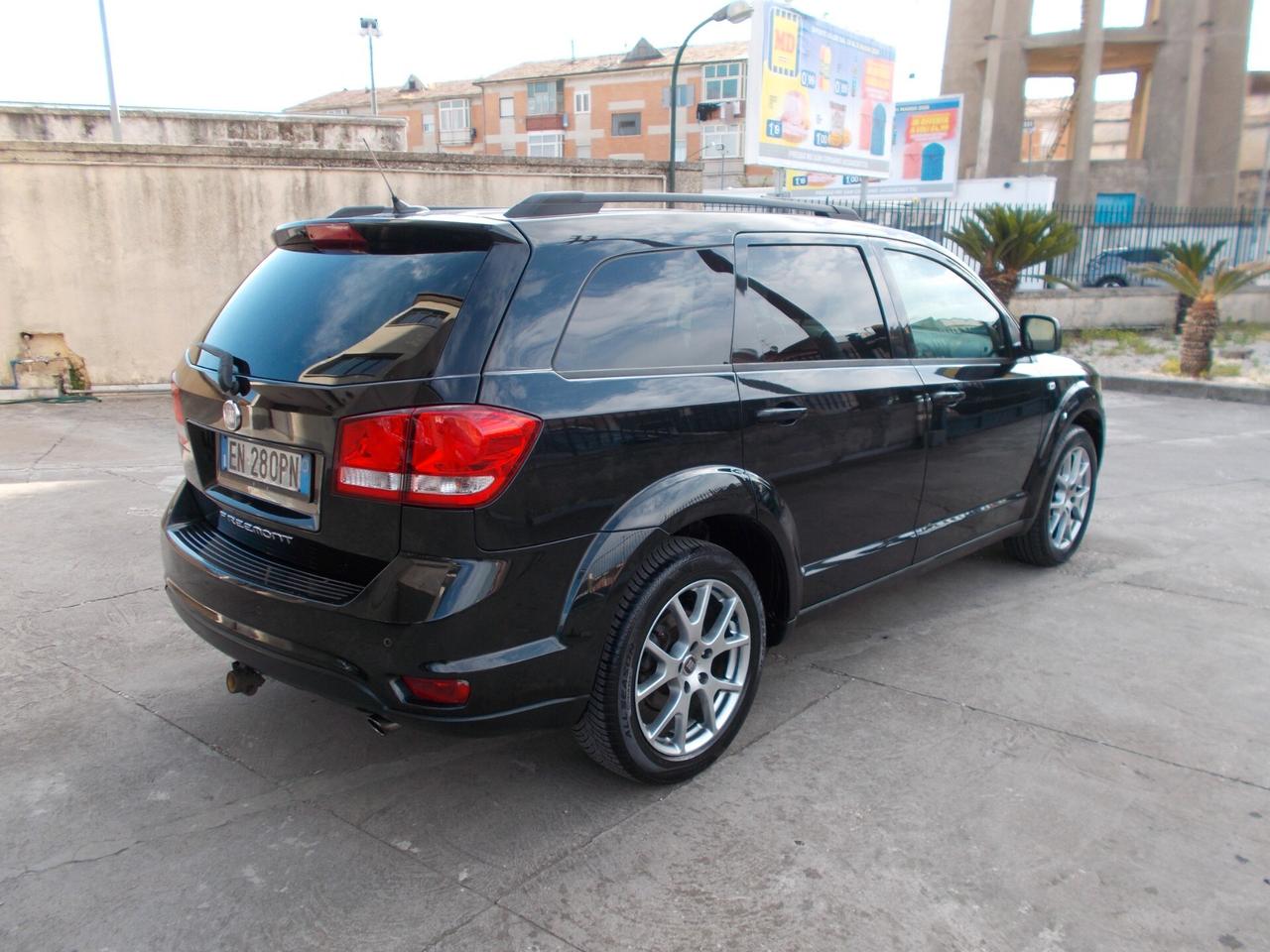 Fiat Freemont 2.0 Multijet 170 CV Lounge gancio traino