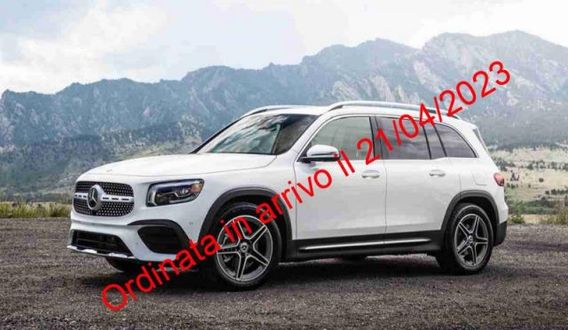 MERCEDES-BENZ GLB 180 d Automatic Executive