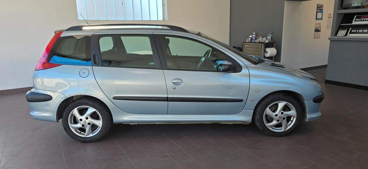 Peugeot 206 2.0 HDi NEOPATENTATI