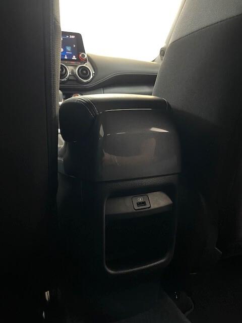 Nissan Juke 1.0 DIG-T 114 CV N-Connecta