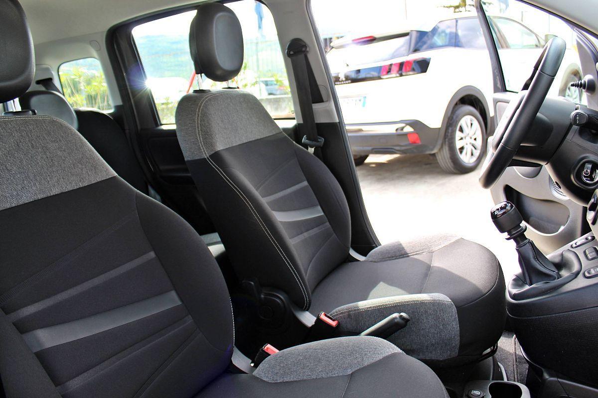 FIAT - Panda - 1.0 FireFly S&S Hybrid City Cross