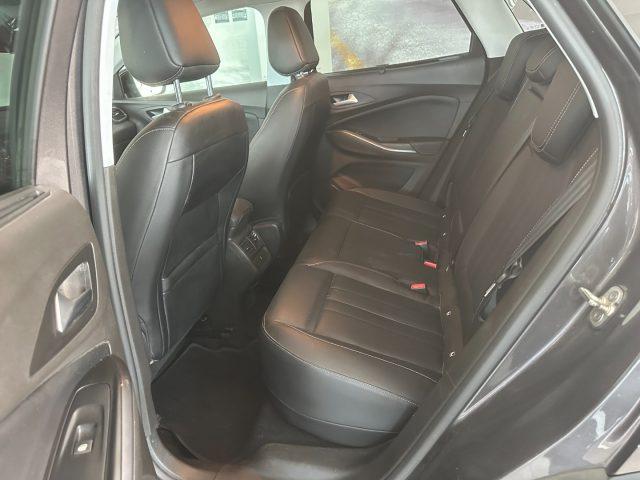 OPEL Grandland X 1.6 Hybrid4 Plug-in aut. AWD