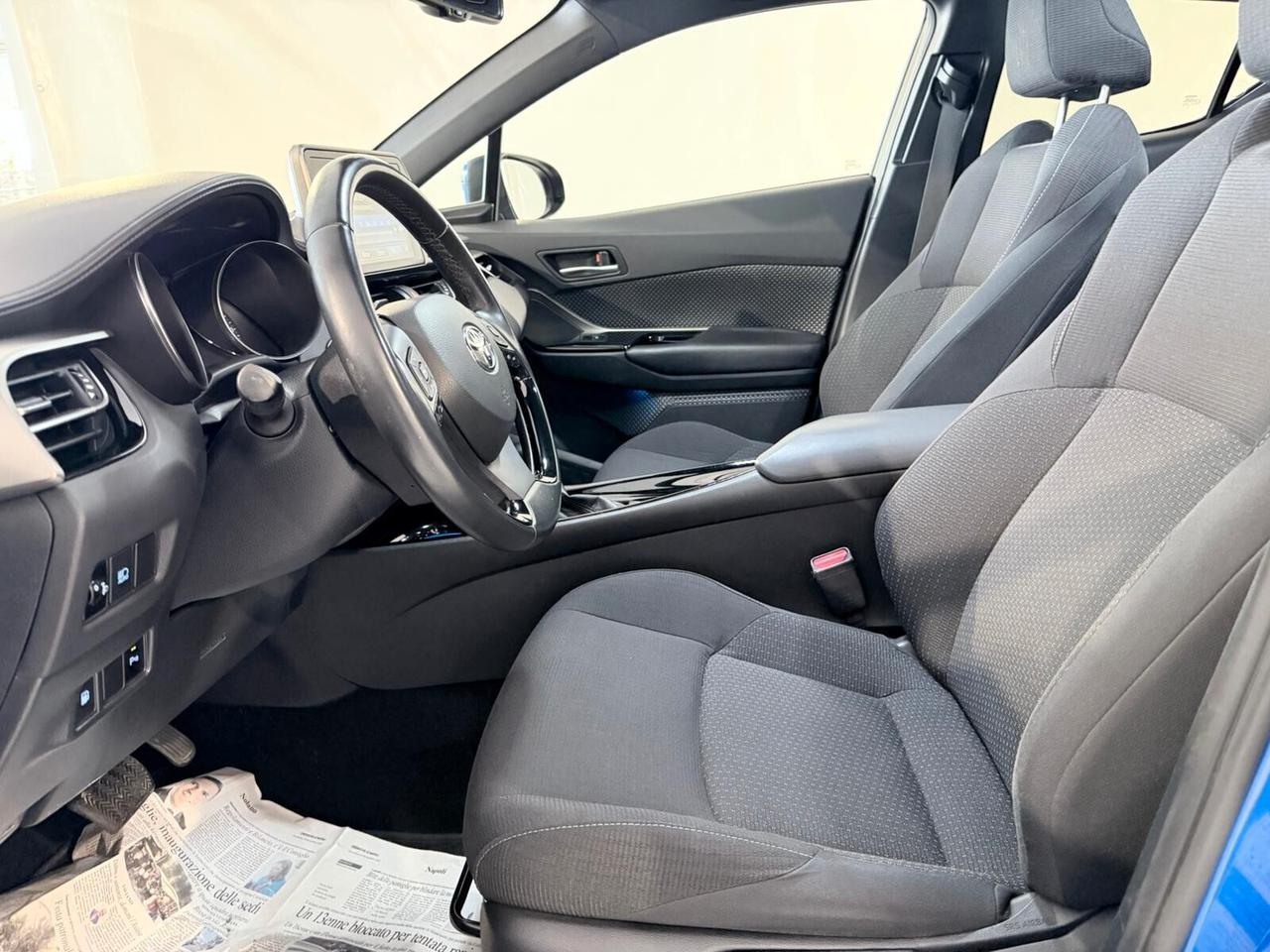 Toyota C-HR 1.8 FULL HYBRID PRONTA CONSEGNA