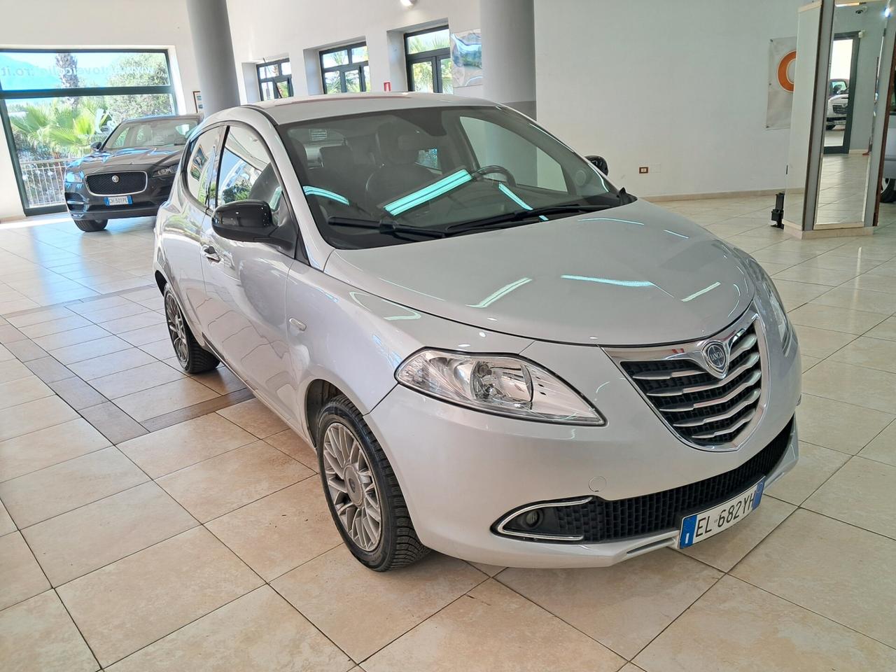 Lancia Ypsilon 1.2 GPL 5 porte S&S Platinum