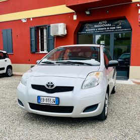 Toyota Yaris 1.0 5 porte GPL