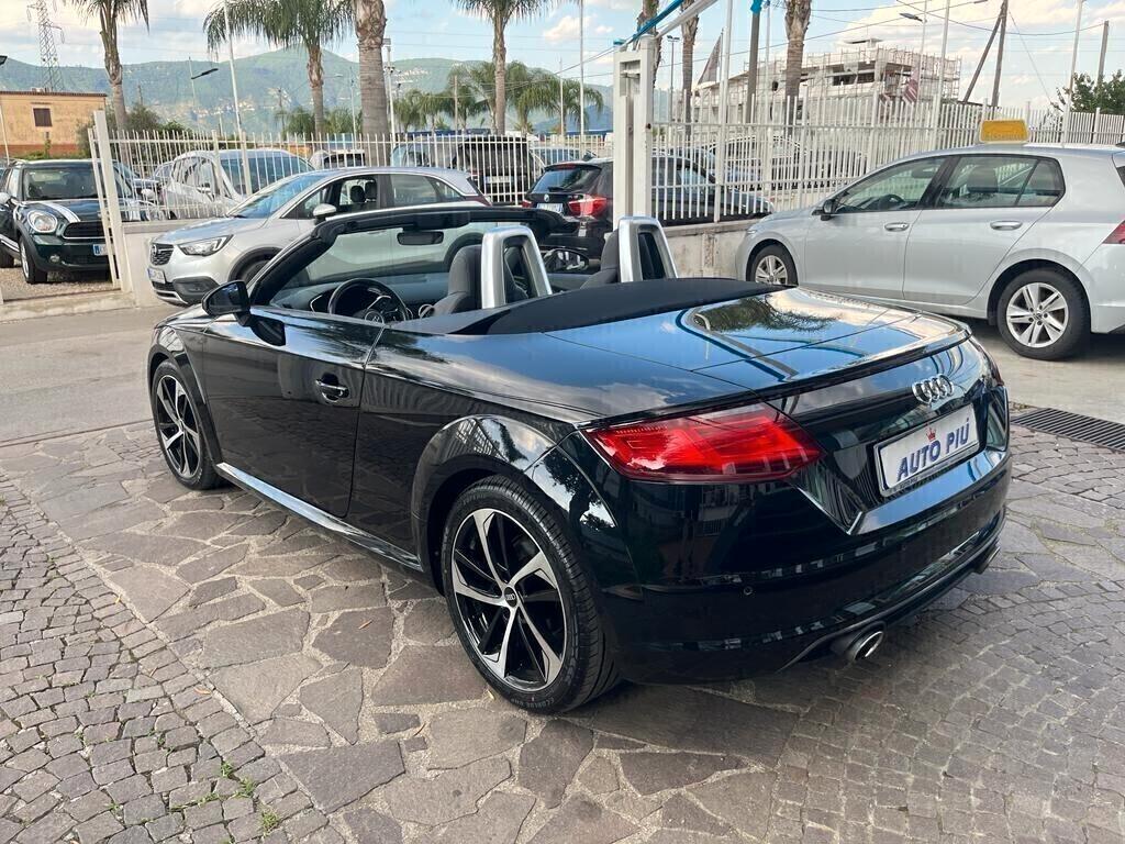 Audi TT CABRIO CAMBIO MANUALE S line cockpit diesel 2016