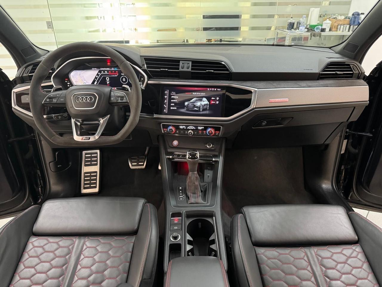 Audi Q3 RS Quattro 2.5 Benzina 400/CV con Tetto Apribile