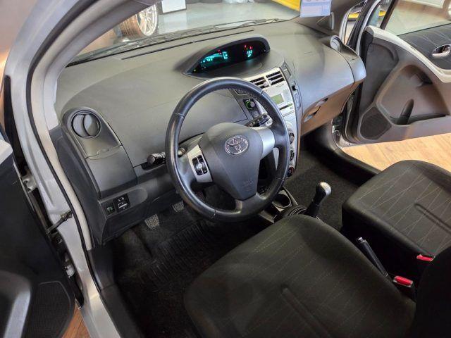 TOYOTA Yaris 1.3 5 porte