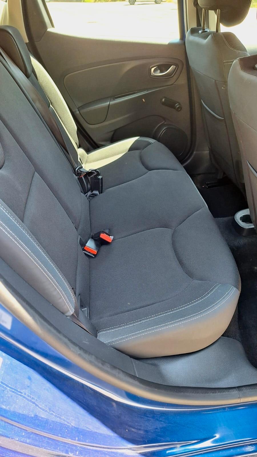 Renault Clio 1.2 - 75CV - Benzina - 5 porte