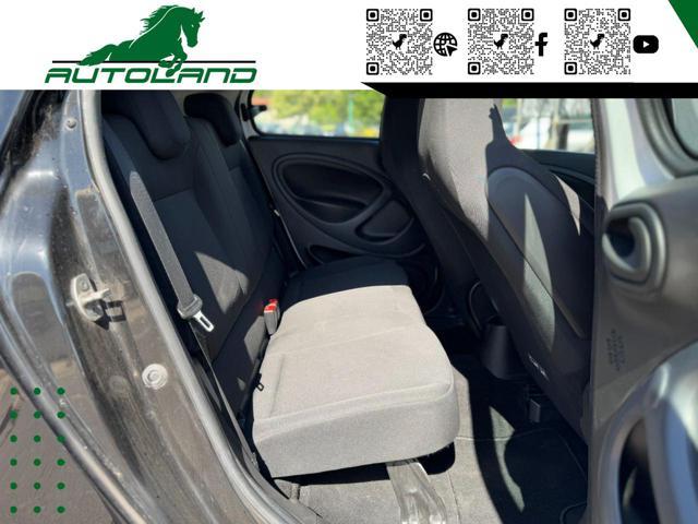 SMART ForFour 70 CV 1.0 Youngster Adatta a NEOPATENTATI