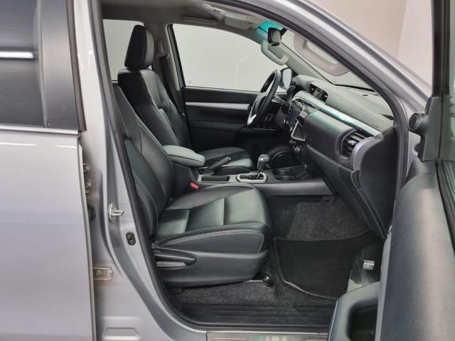 TOYOTA Hilux 2.8 D A/T 4WD 4 porte Double Cab