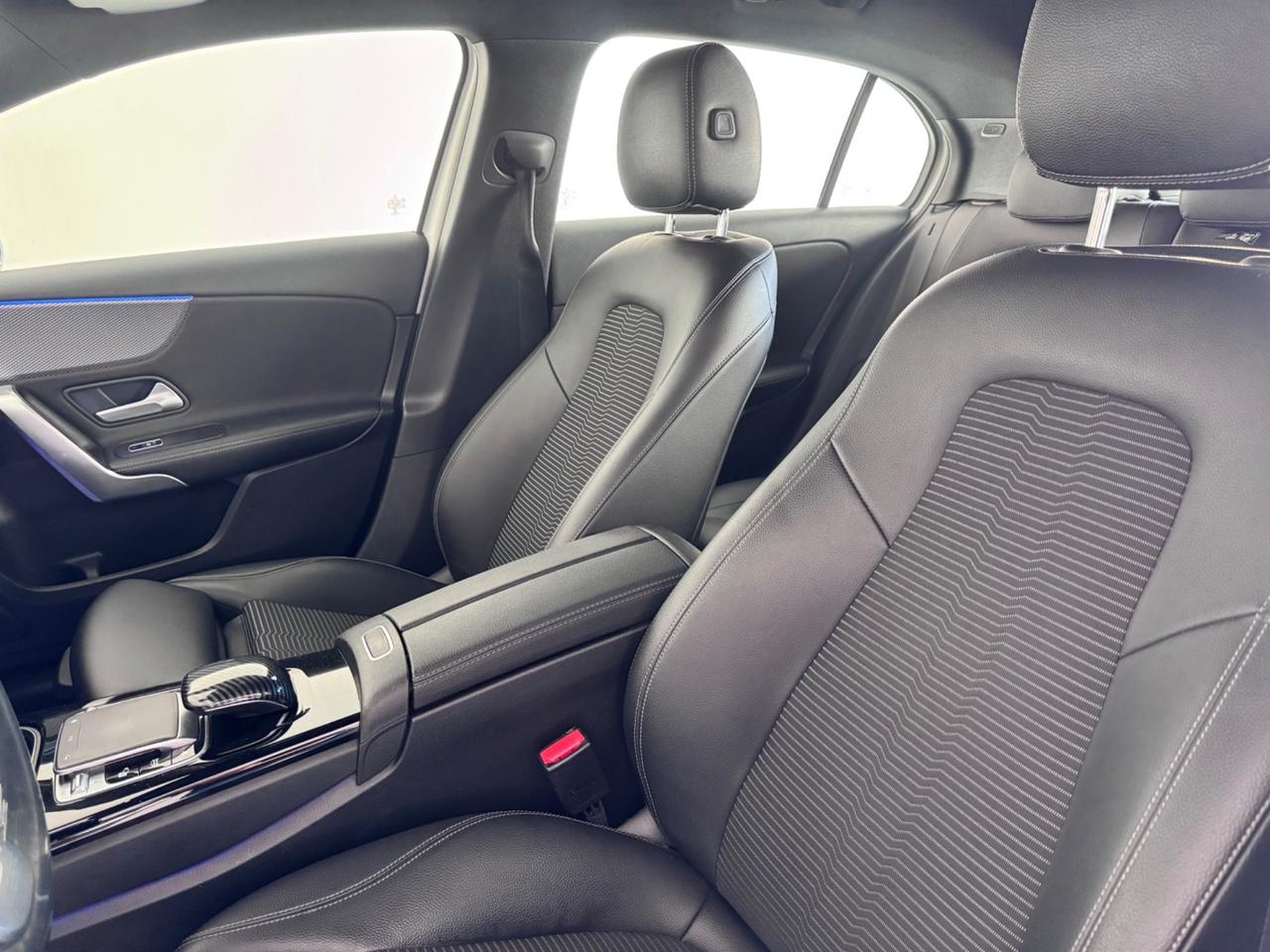 Mercedes-benz A 180 d Automatic Sport-SEDILI RISCALDATI-GARANTITA