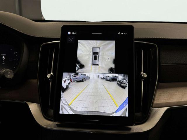 VOLVO XC90 T8 Plug-in hybrid AWD automatico 7 posti Plus Dark