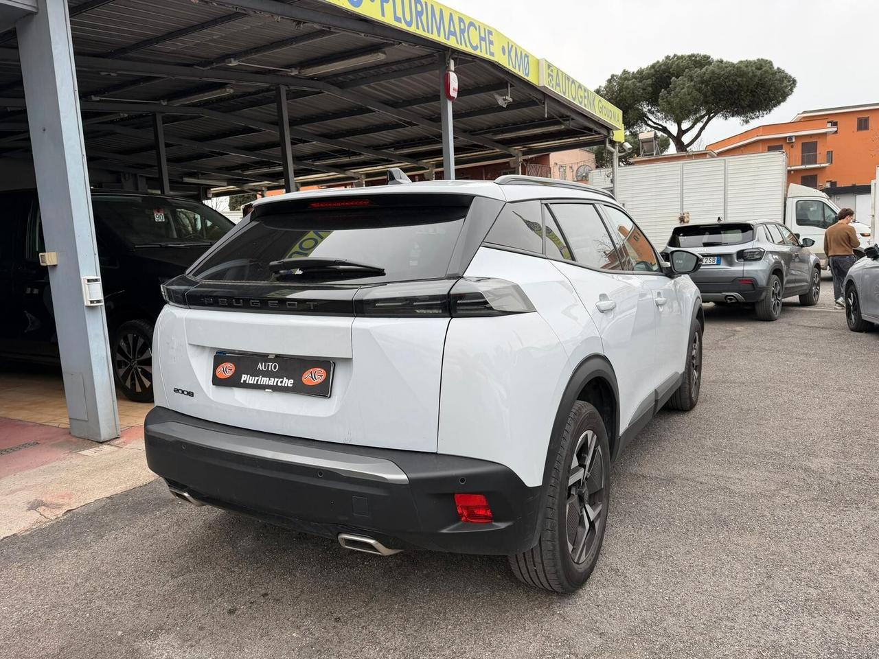Peugeot 2008 PureTech 100 S&S Allure