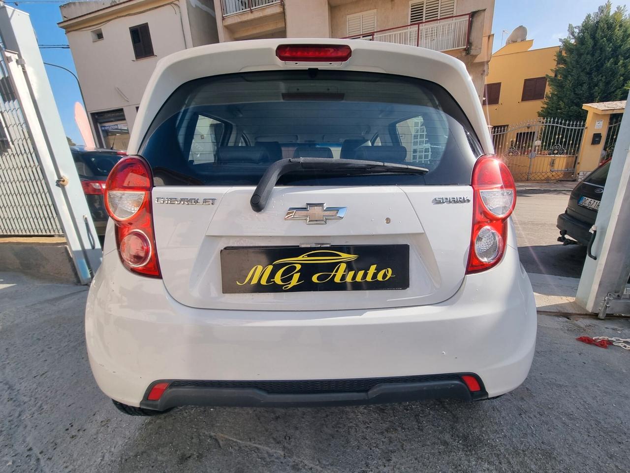 Chevrolet Spark 1.0 LT