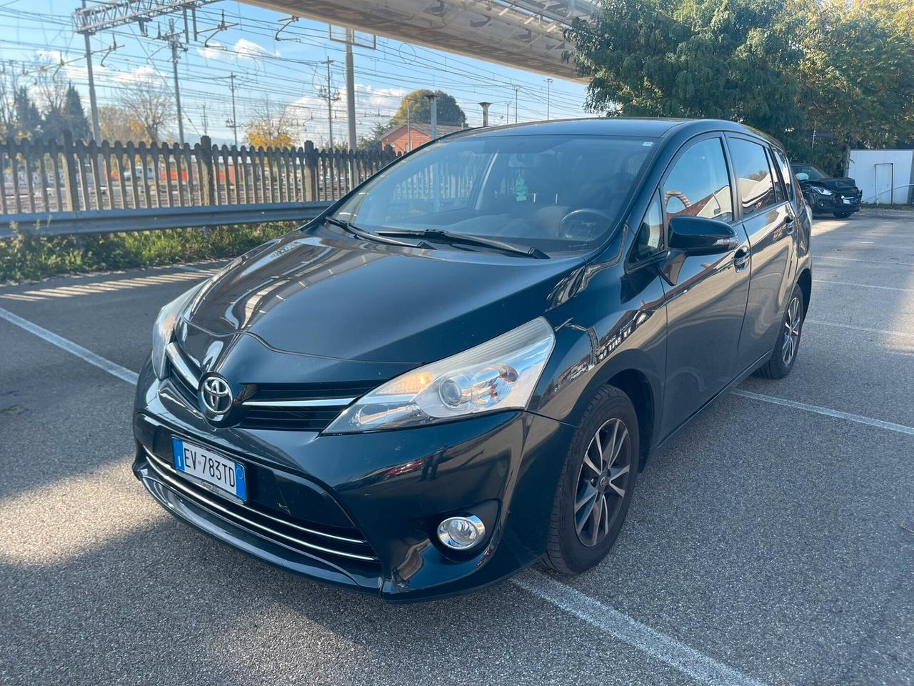 Toyota Verso 1.6 D-4D 7 posti Business Pack