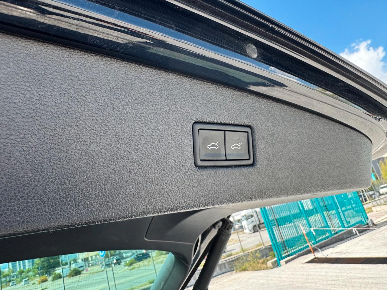 Volkswagen Tiguan 2.0 TDI SCR DSG