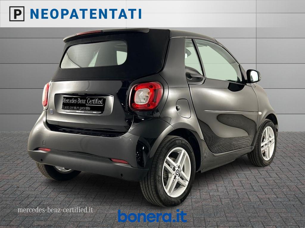 Smart fortwo cabrio 22kW EQ Pure