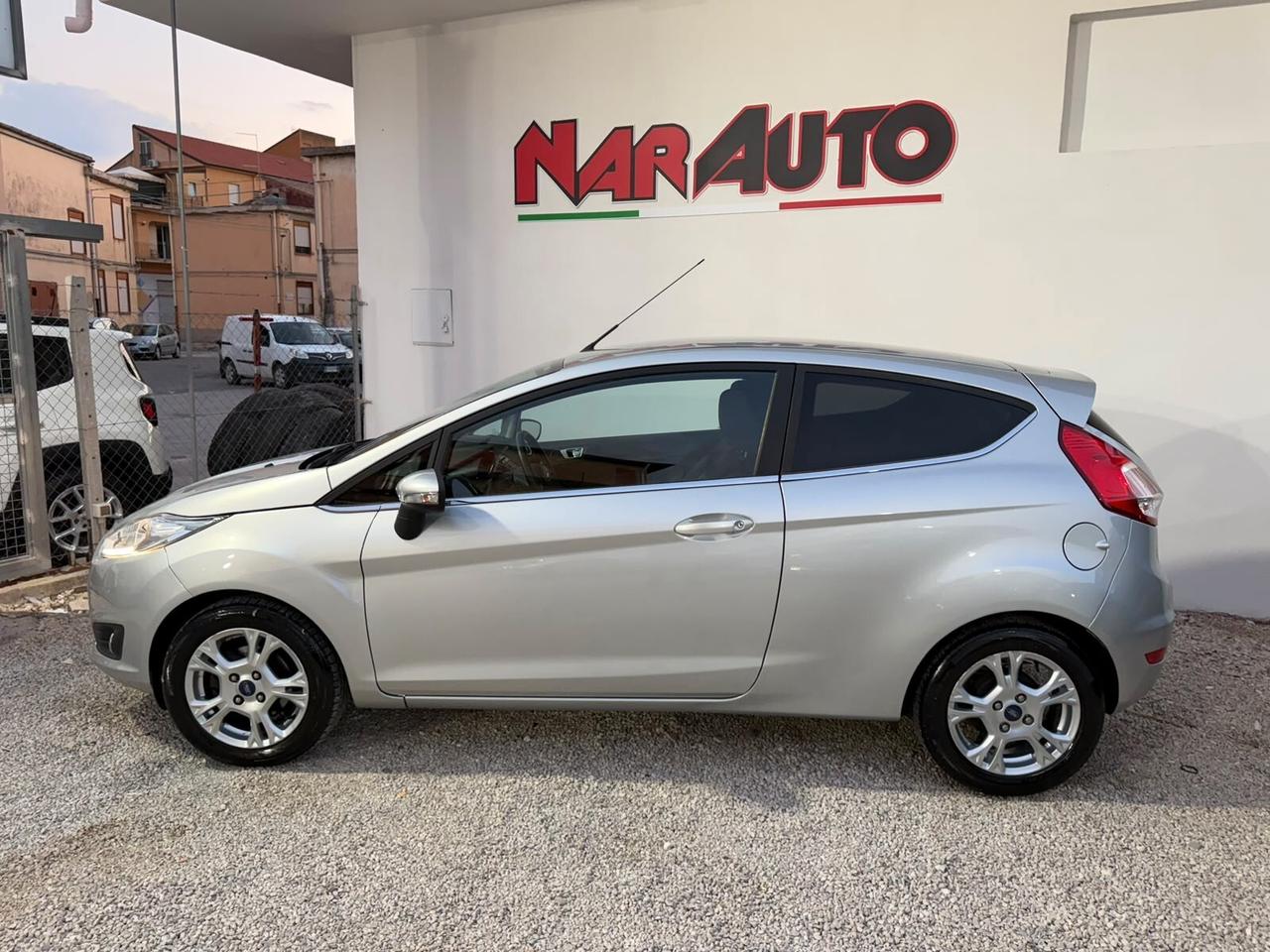 Ford Fiesta 1.5 TDCi 75CV 3 porte Titanium