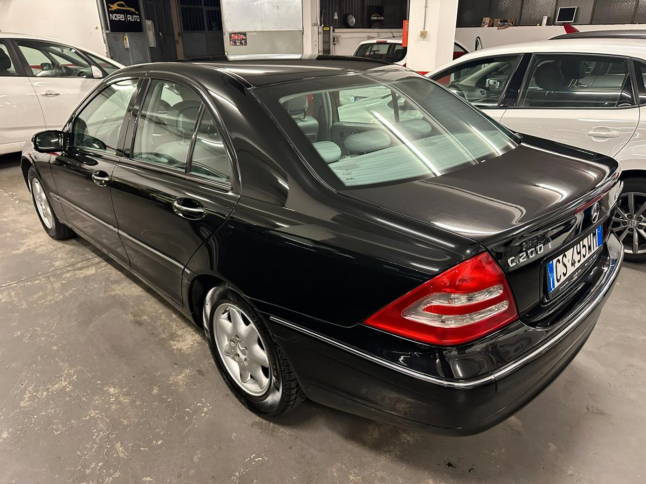 Mercedes-benz C 200 Kompressor cat Elegance