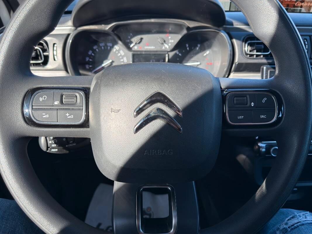 Citroen C3 1.2 puretech Shine s&s 110cv eat6 Con CARPLAY