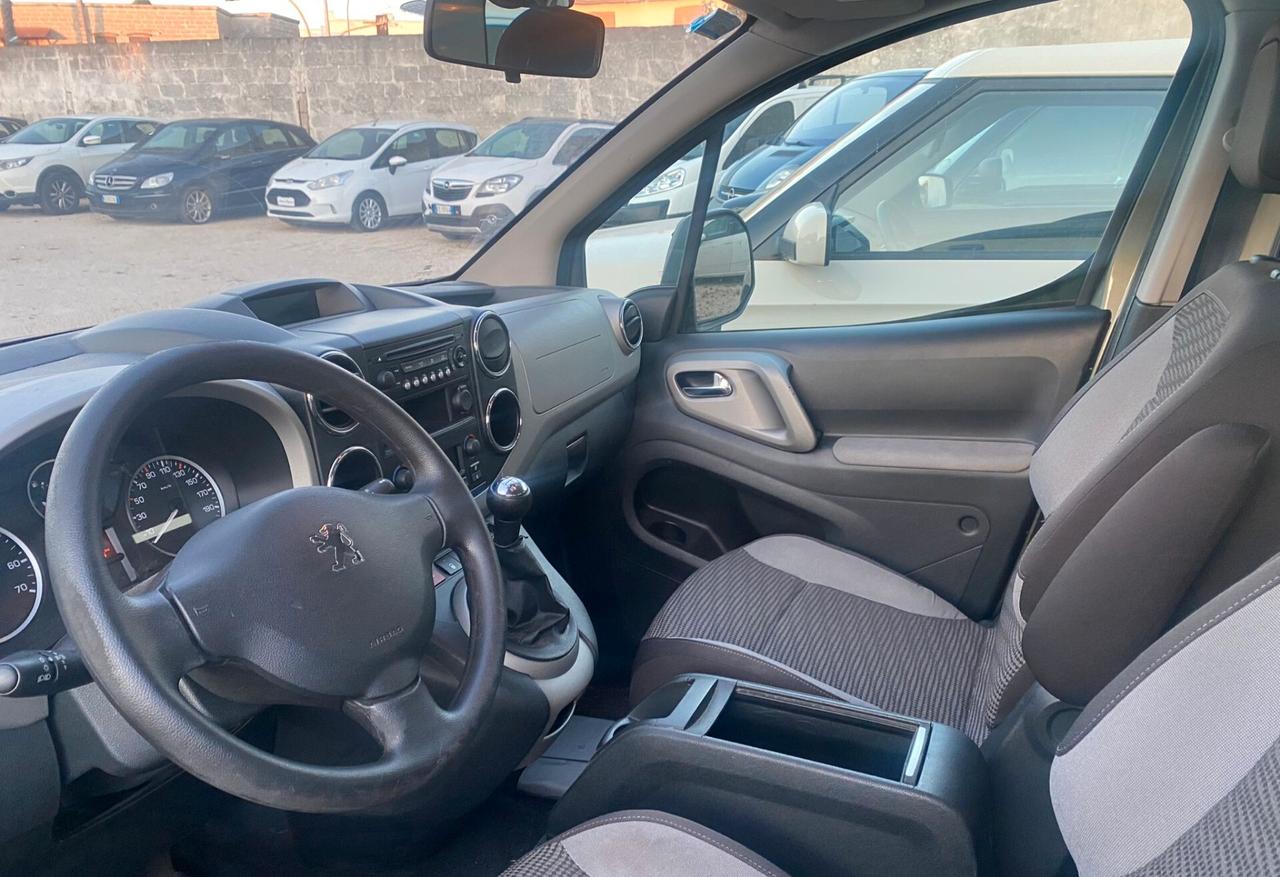 Peugeot Partner Tepee 1.6 HDi 112CV Premium
