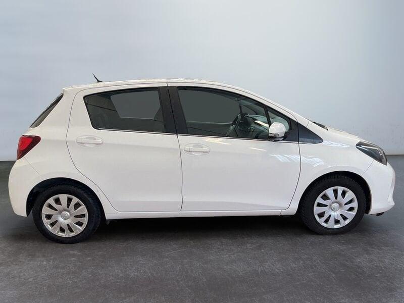 Toyota Yaris Yaris 1.0 5 porte Active