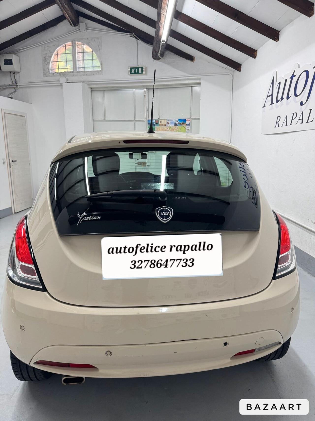 Lancia Ypsilon 1.2 69 CV 5 porte S&S Platinum
