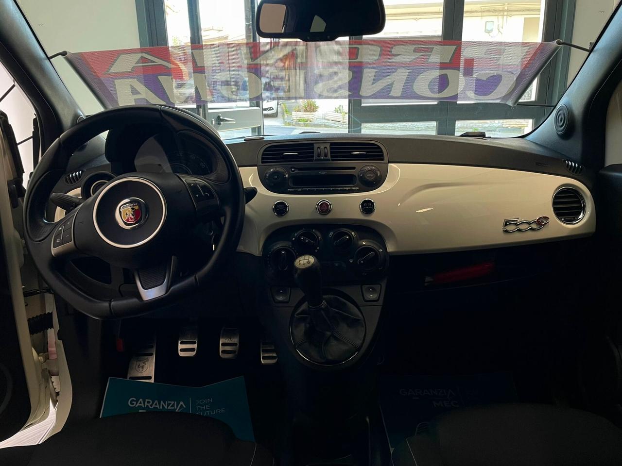 Abarth 500 C 1.4 Turbo T-Jet Custom