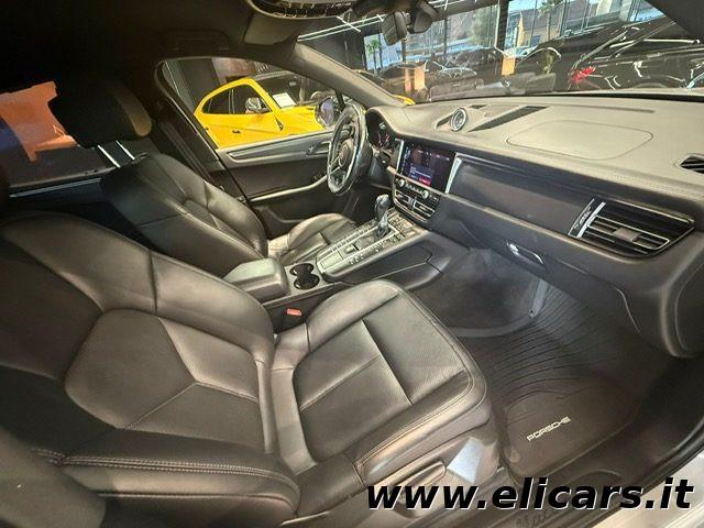 PORSCHE Macan 2.0