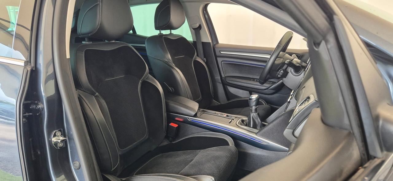 RENAULT MEGANE 1.5DCI 116CV FullOpt. INTENS 2019