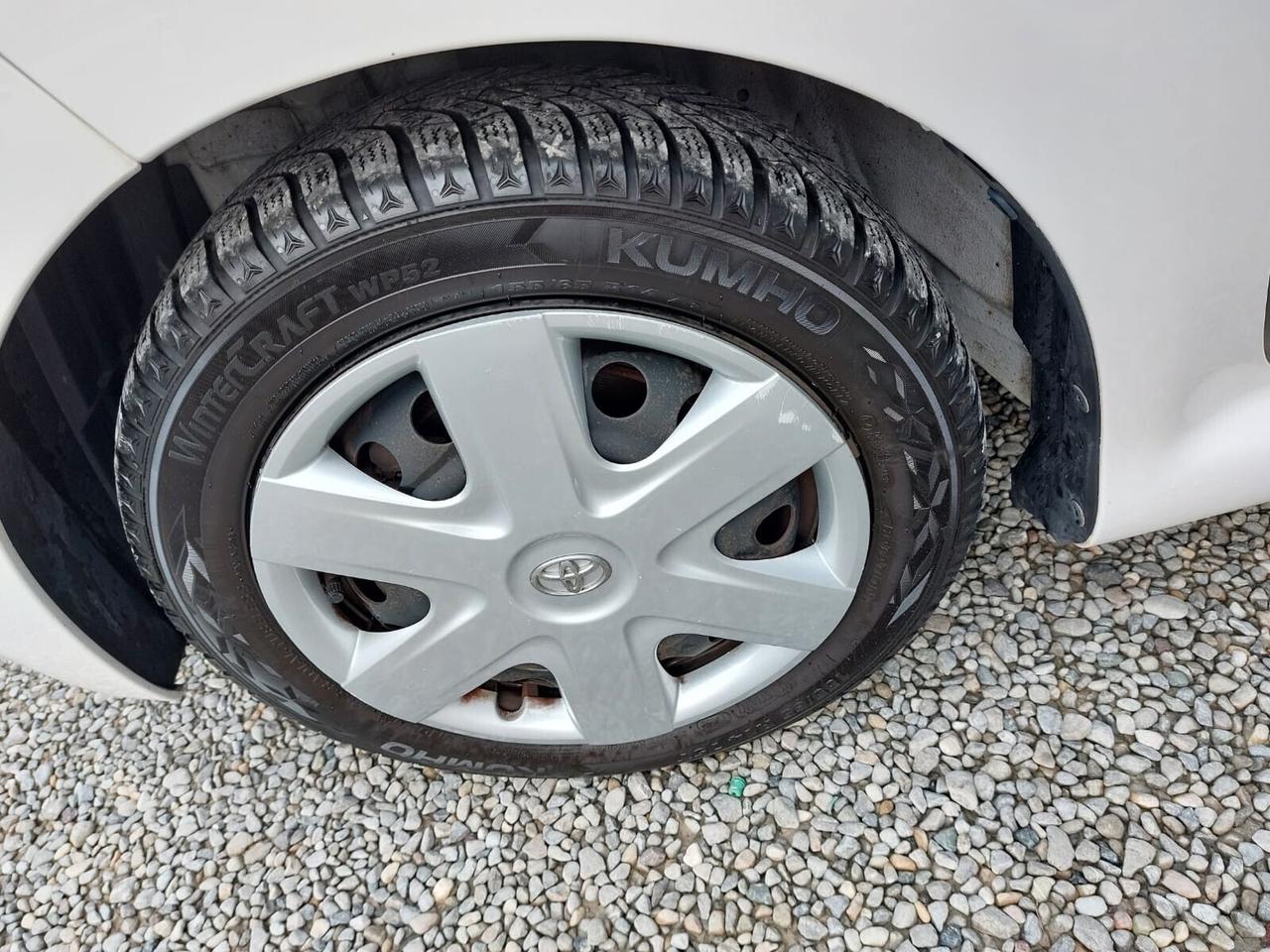 Toyota Aygo 1.0 12V VVT-i 5 porte Connect UNICO PROP