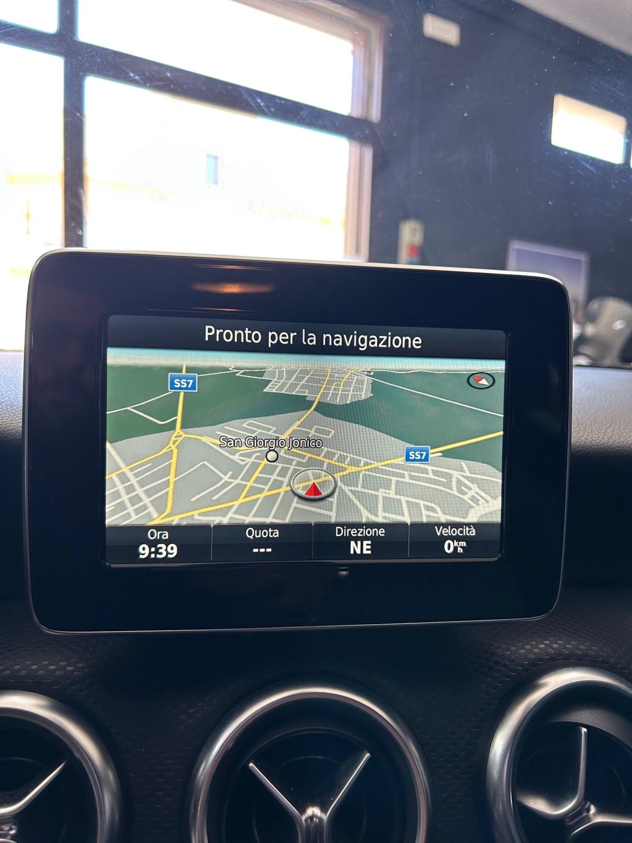 Mercedes-benz A 180 160 d Premium