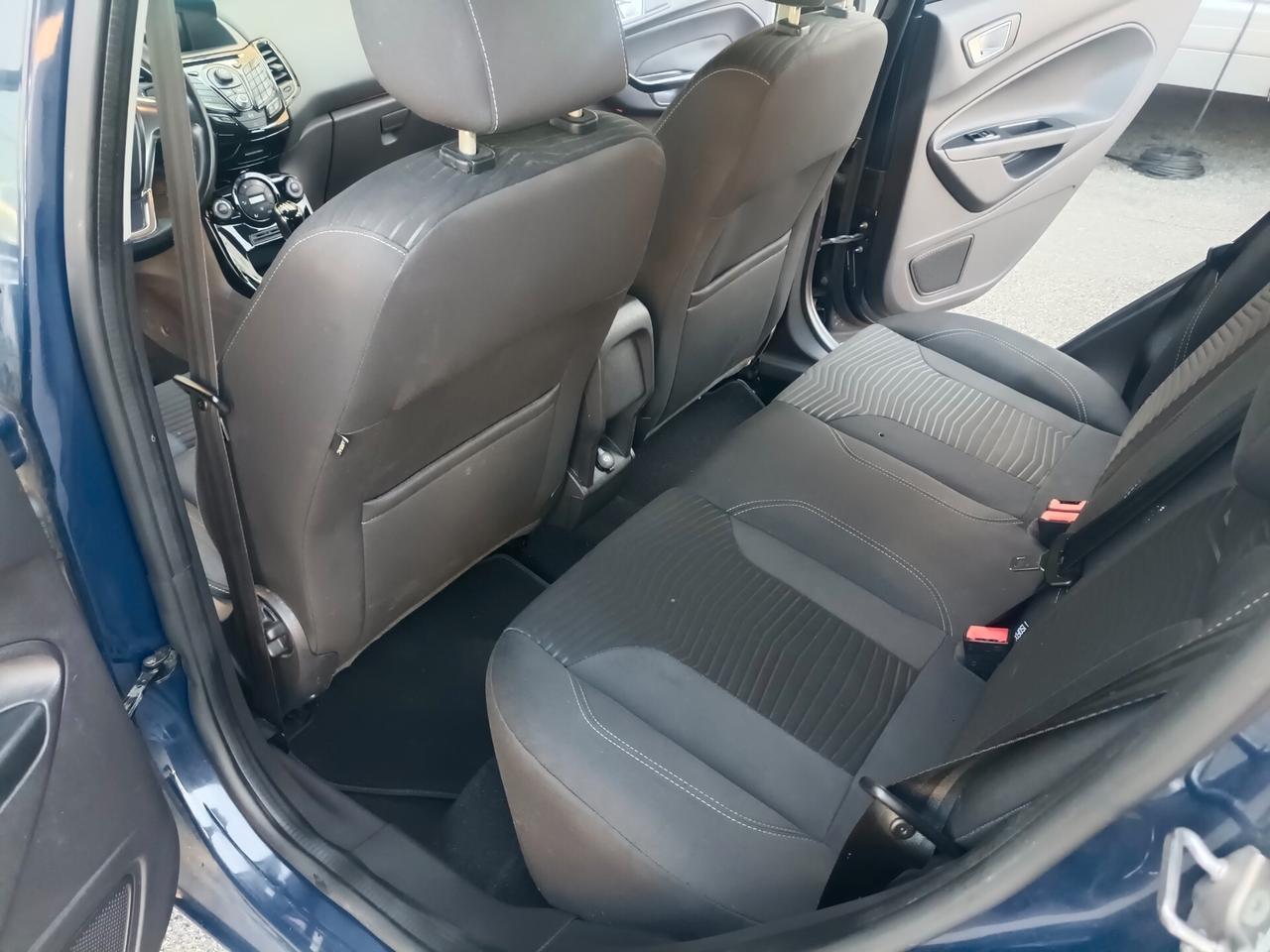 Ford Fiesta Benzina/Gpl Titanium