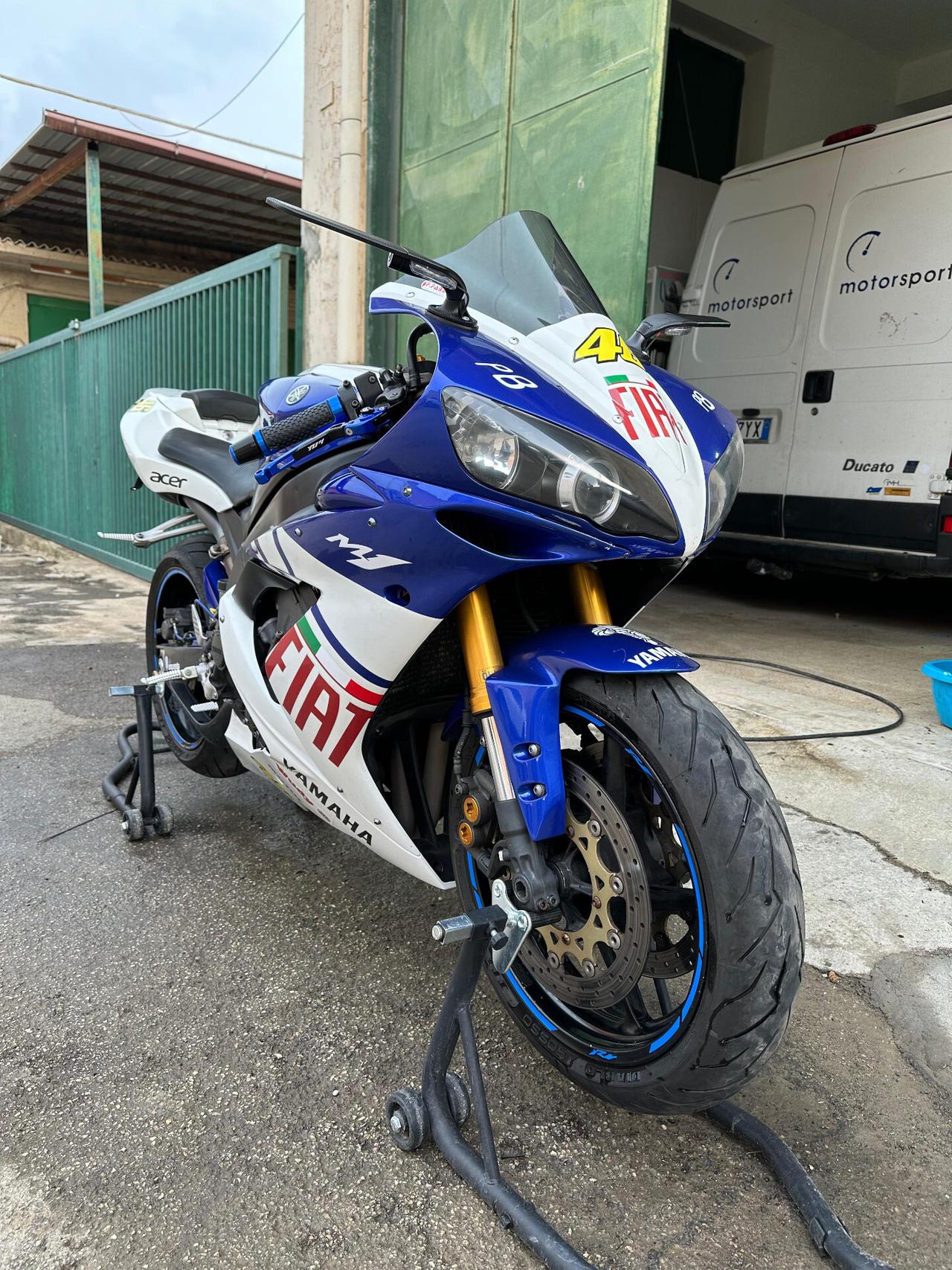 YAHAMA YZF R1 2006