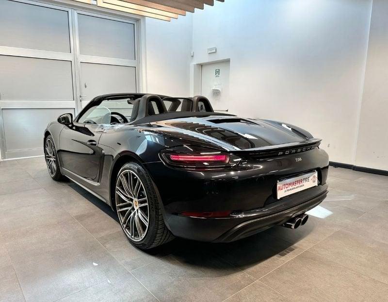 Porsche 718 Boxster 2.0