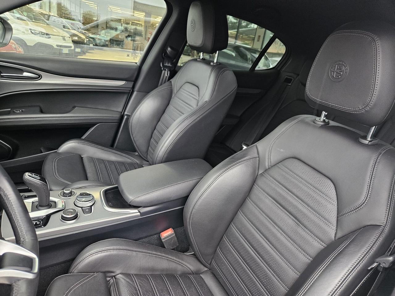 Alfa Romeo Stelvio 2.2 Turbodiesel 210 CV AT8 Q4 Veloce