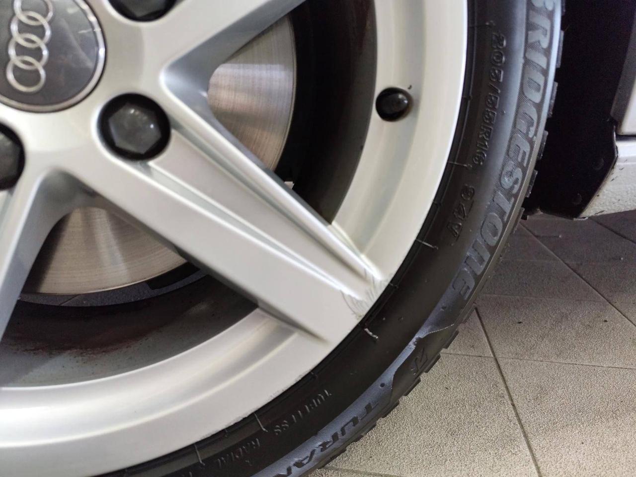 Audi A3 Sportback 30 1.5 g-tron Business 131cv