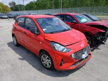 HYUNDAI i10 1.0 MPI
