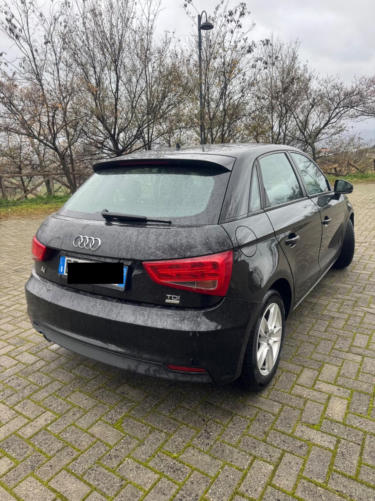 Audi A1 1.4 TDI 90Cv 2015