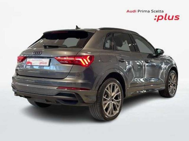 Audi Q3 II 2018 35 2.0 tdi Identity Black s-tronic